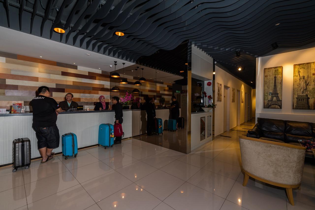 Hotel Uptown Subang Airport Shah Alam Zewnętrze zdjęcie