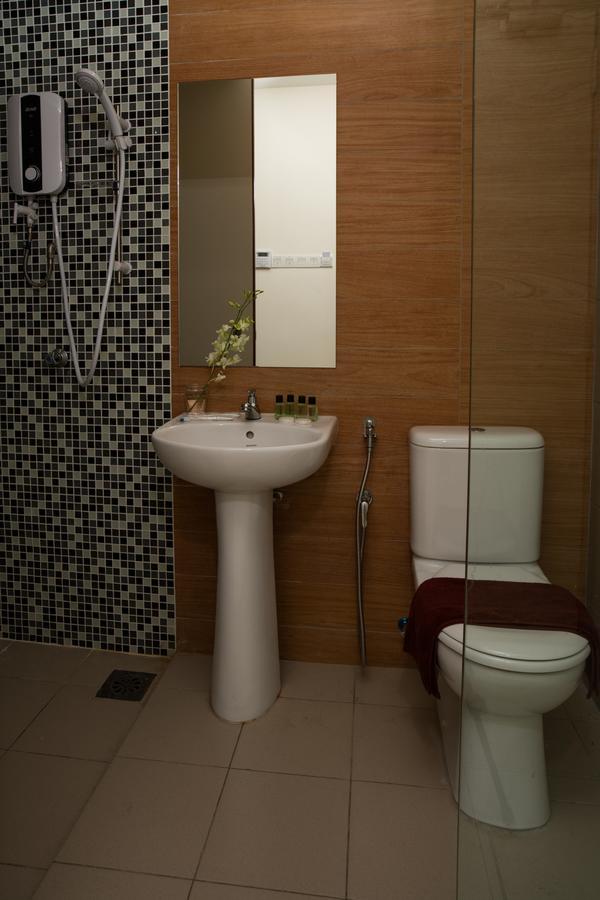 Hotel Uptown Subang Airport Shah Alam Zewnętrze zdjęcie