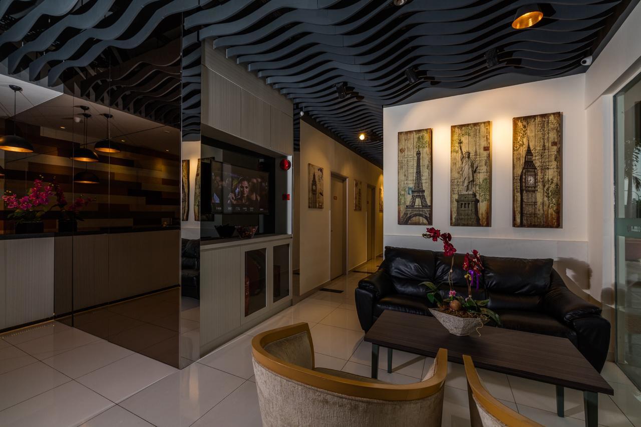 Hotel Uptown Subang Airport Shah Alam Zewnętrze zdjęcie